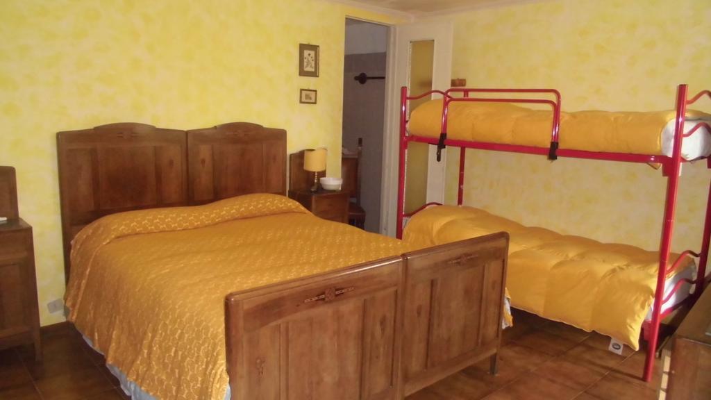 Agriturismo Fiorendo Pinerolo Eksteriør billede